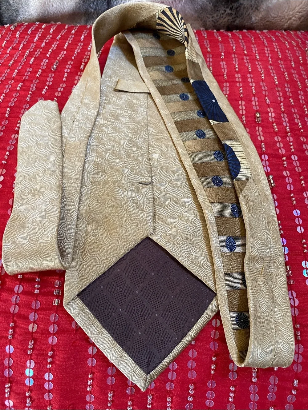 Silk Hand Made Designer Originals Subtle Shimmer Textured Luxurious Rare Tie